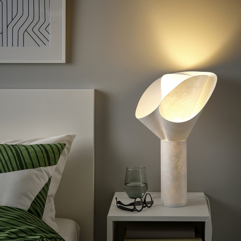 BÄCKNATE lampe de table