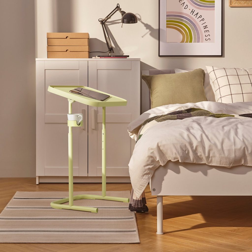 BJÖRKÅSEN table pour ordinateur portable