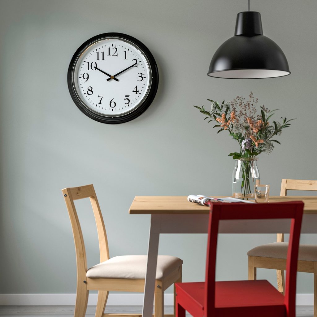 BRAVUR horloge murale