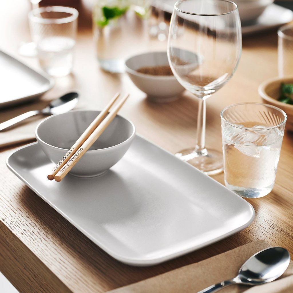 FÄRGKLAR assiette