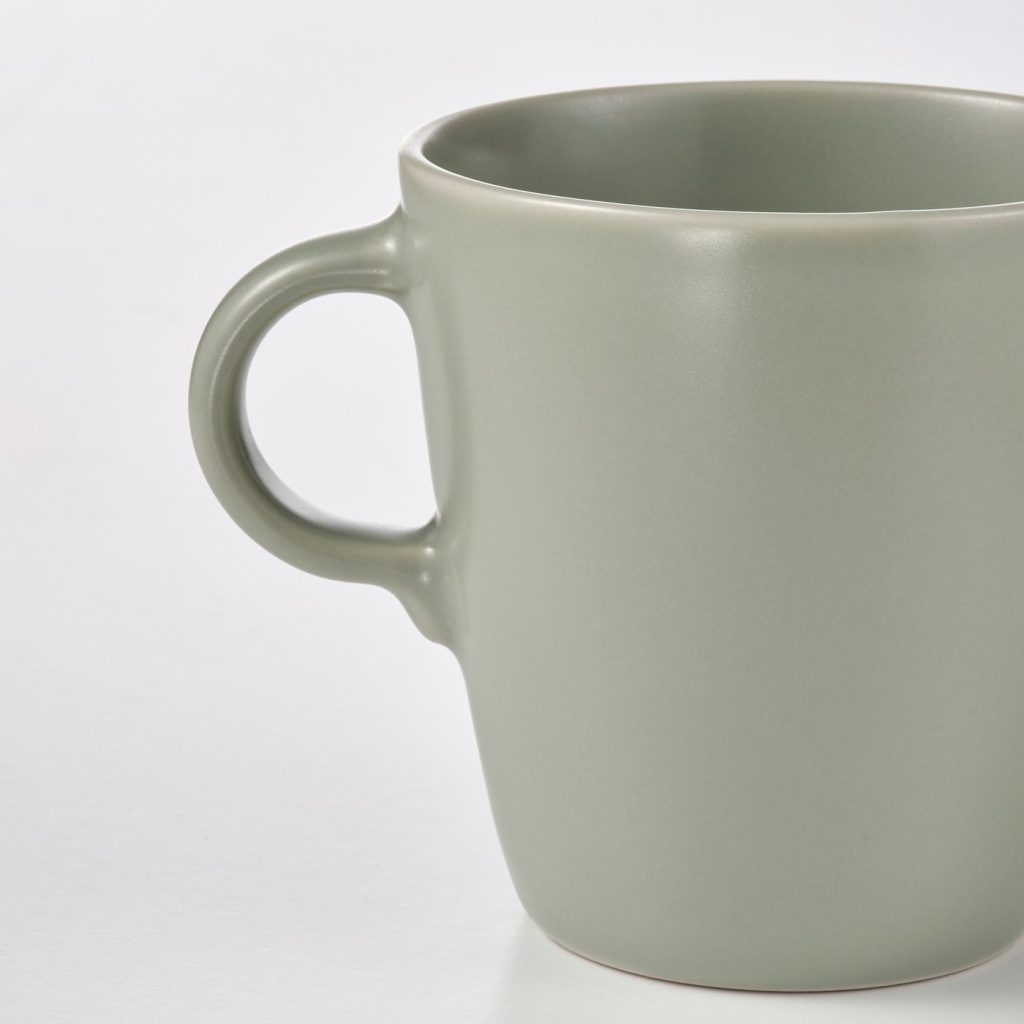 FÄRGKLAR tasse