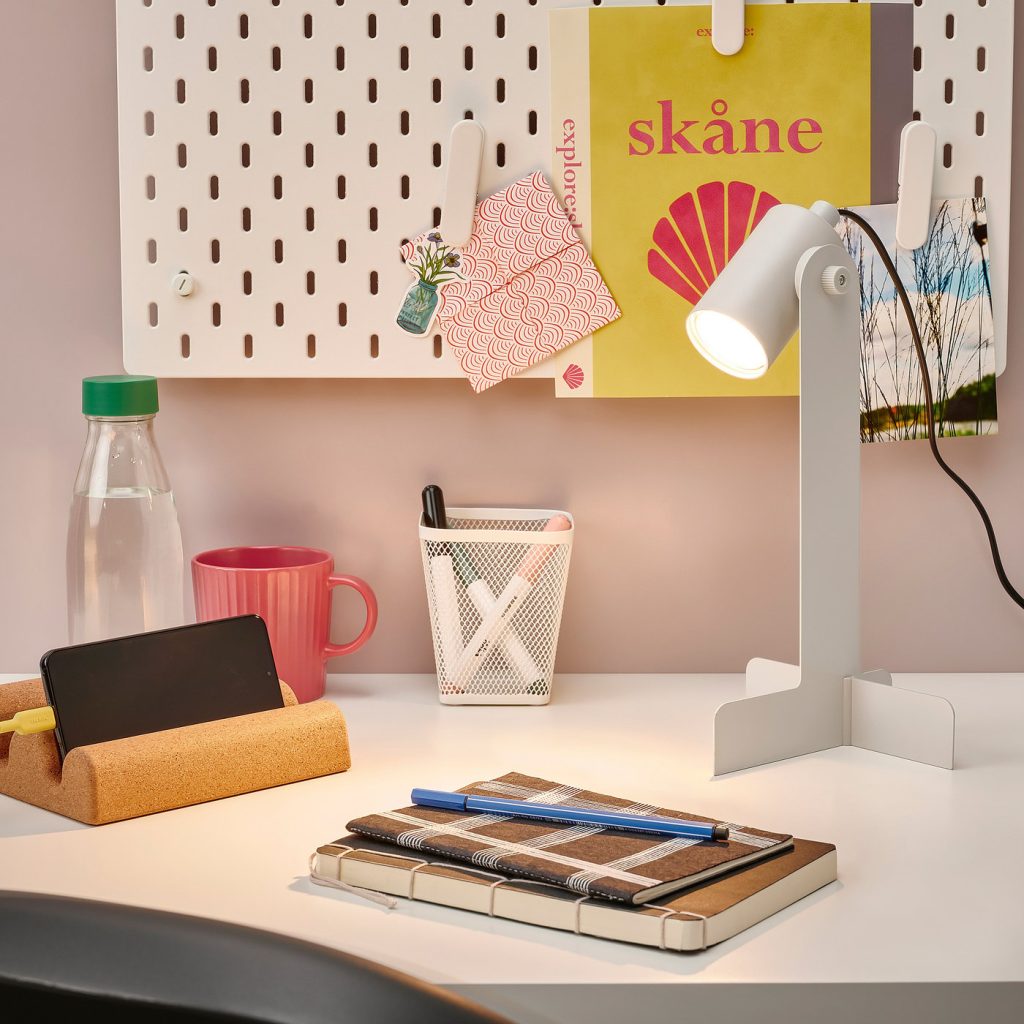 FLOTTILJ lampe de bureau