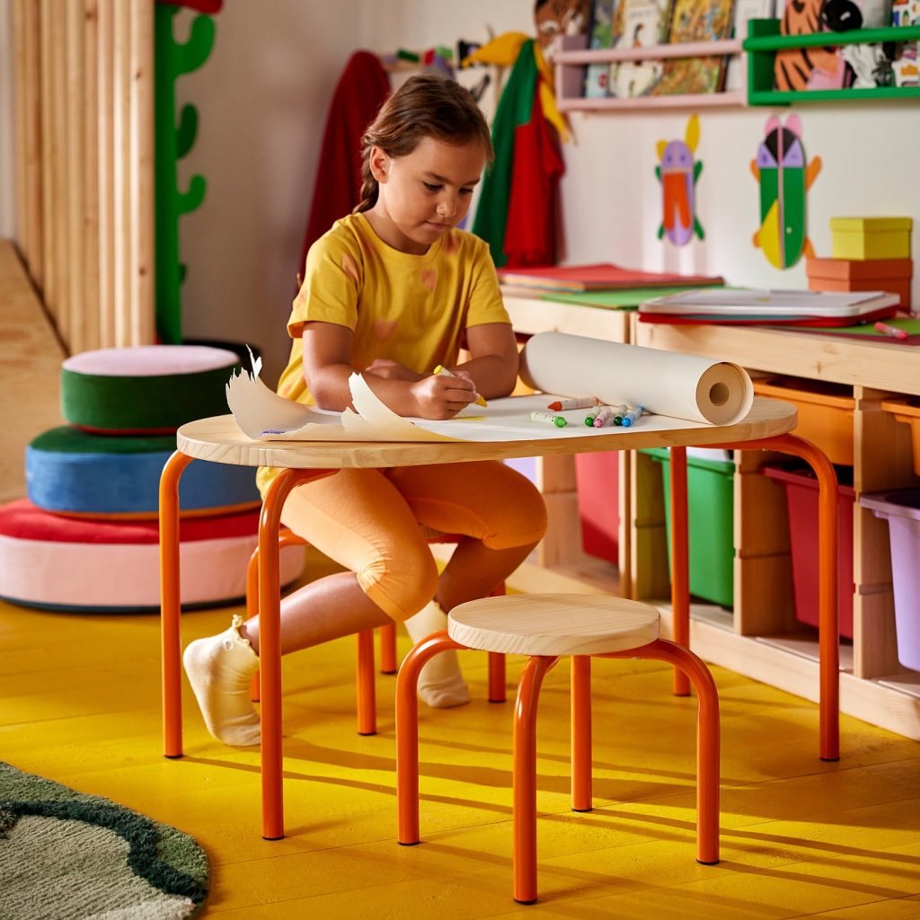 GREJSIMOJS table enfant