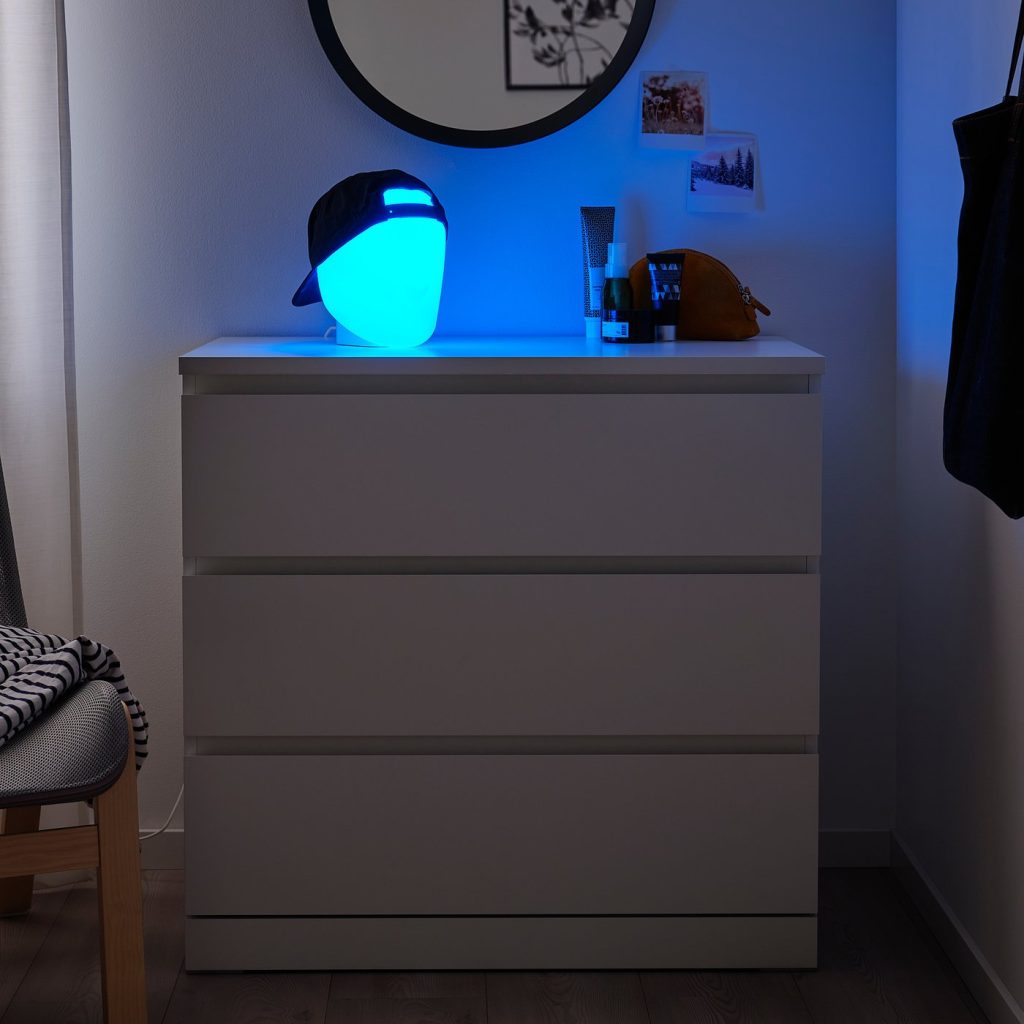 ISKÄRNA lampe de table à LED