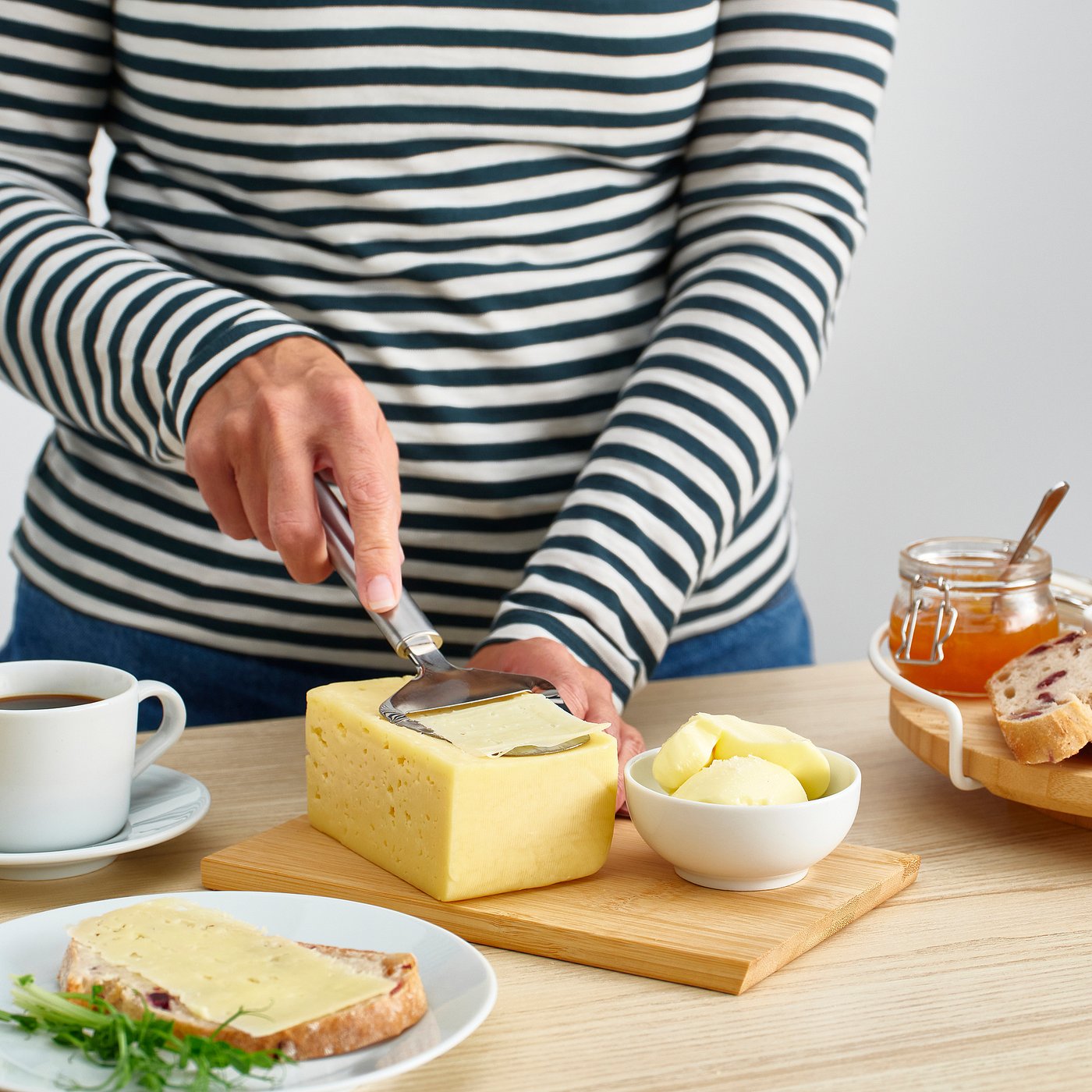 KONCIS rabot à fromage