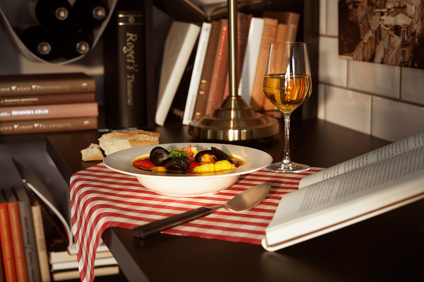 OFANTLIGT assiette creuse