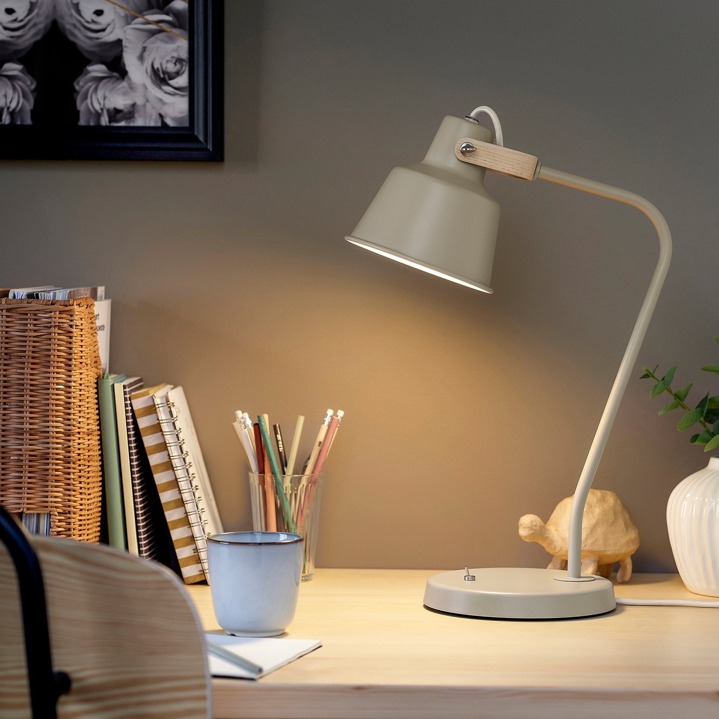 SJÖMAKT lampe de bureau