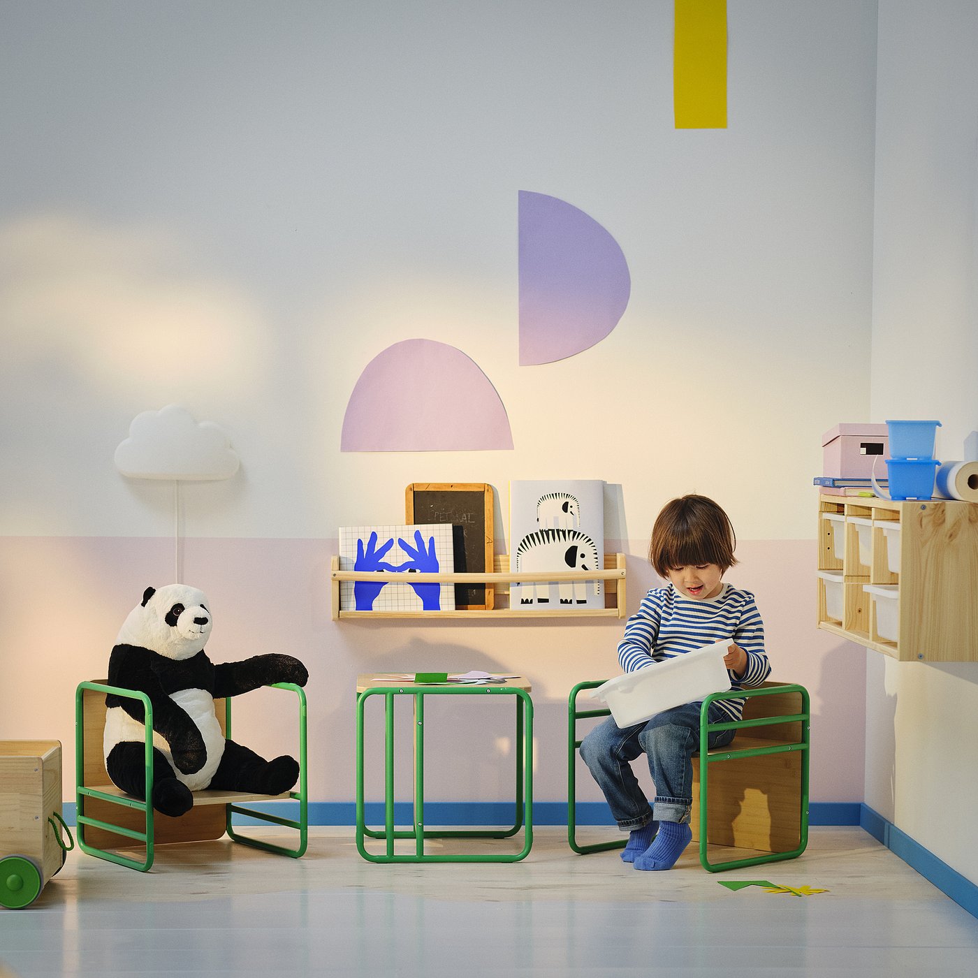 SMÅSKRAKE chaise/table enfant multifonction