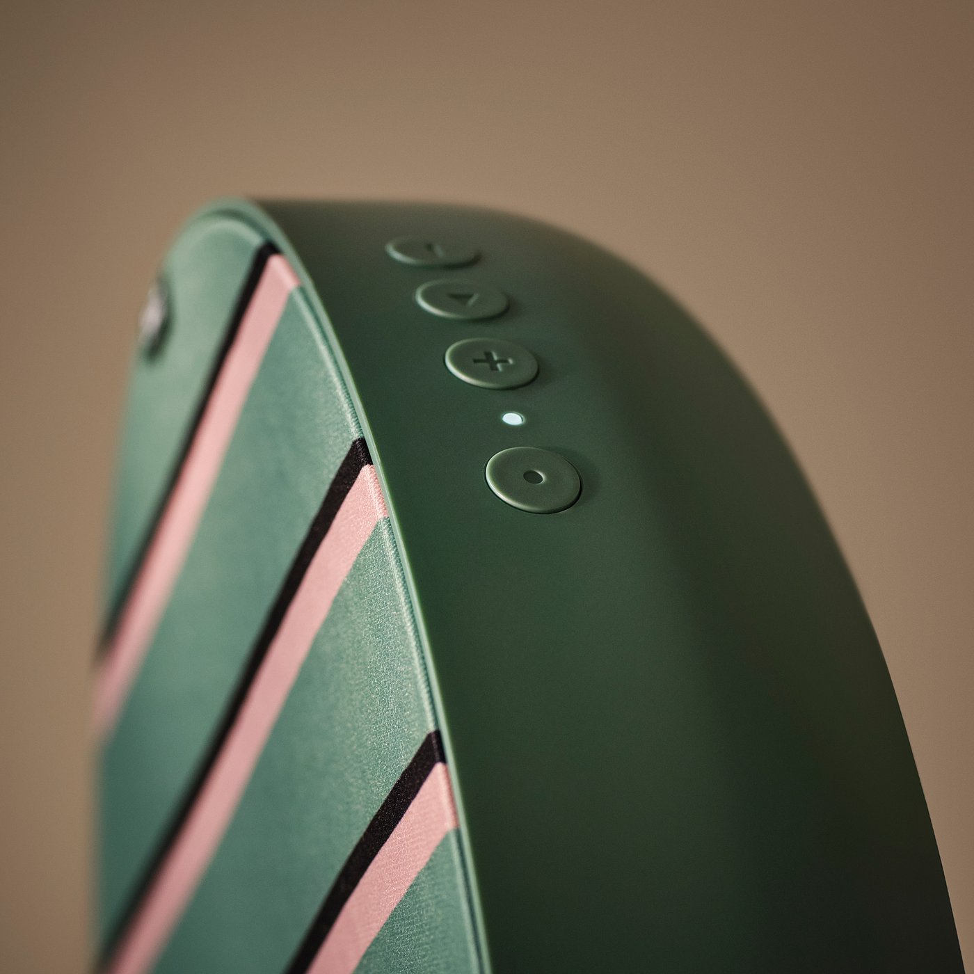 SOLSKYDD enceinte bluetooth