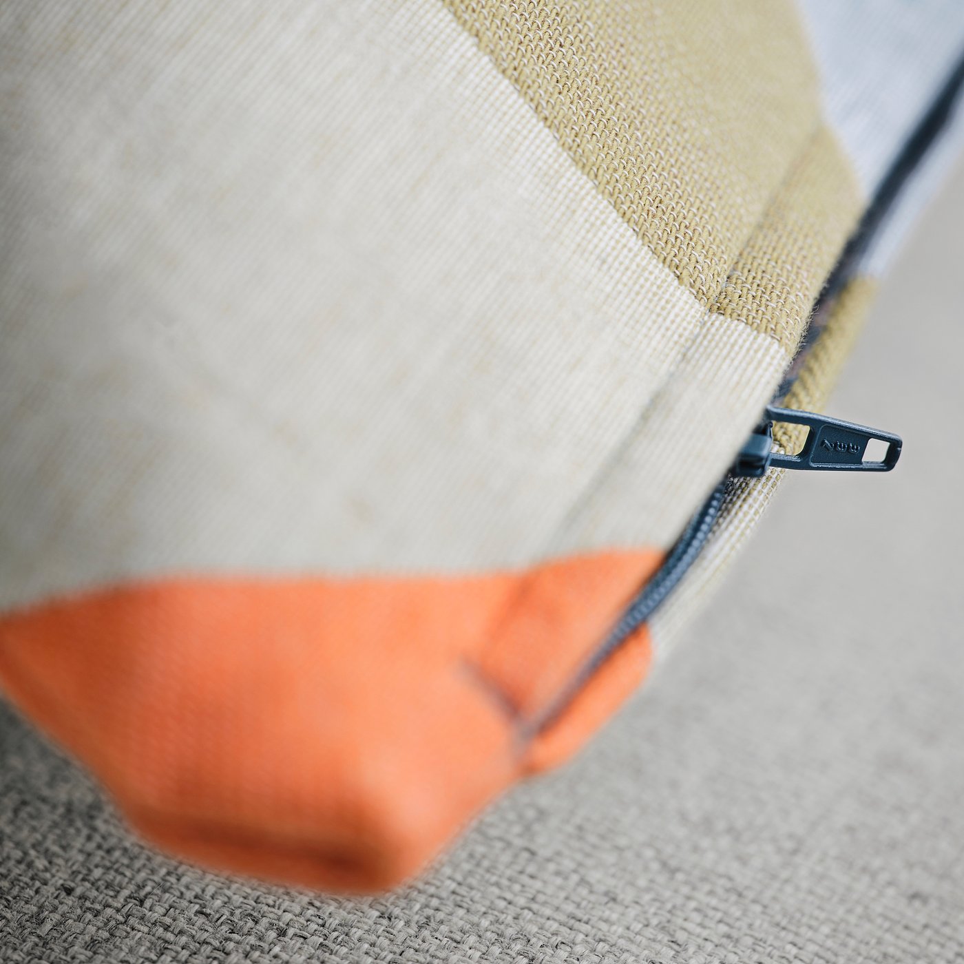 SVARTHÖ housse de coussin