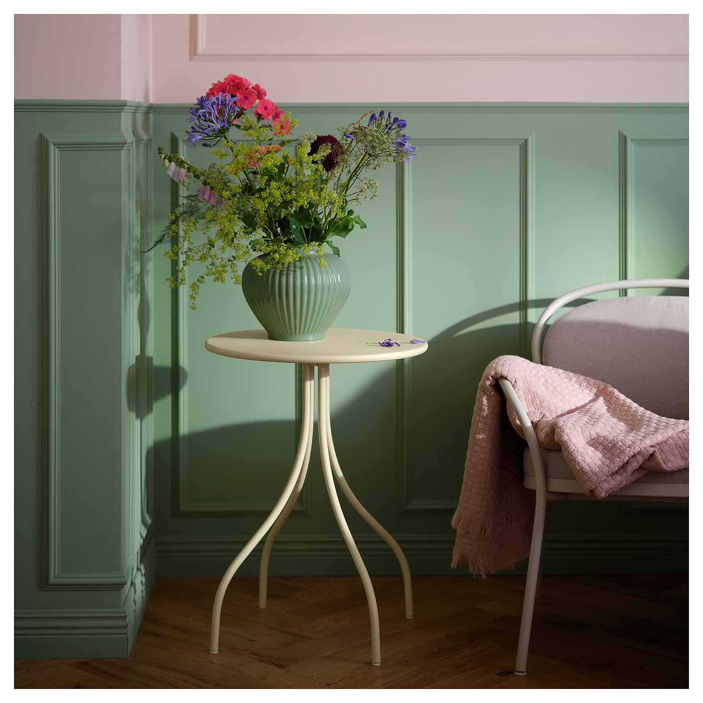 TÅNEBRO table d'appoint