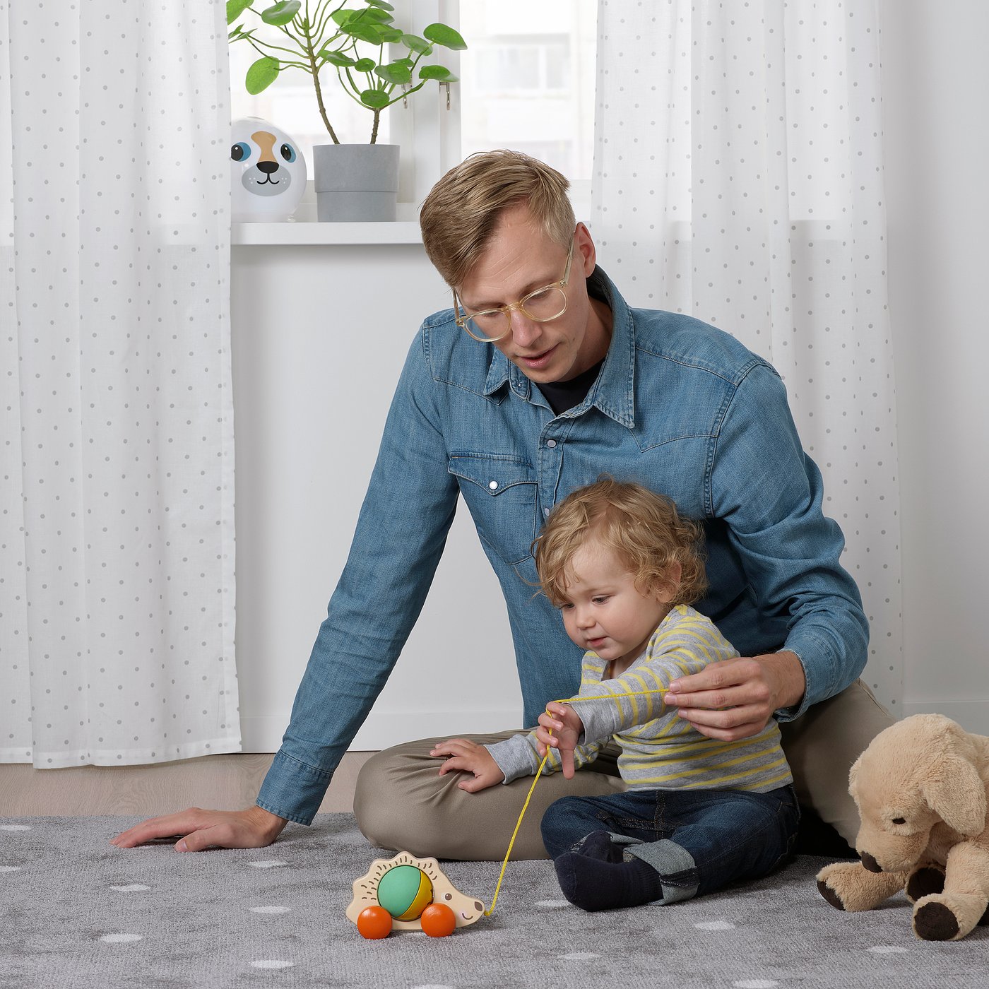 UPPSTÅ jouet à tirer