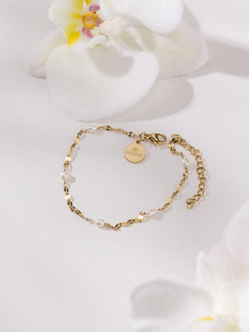 Delicate Pearl Armband