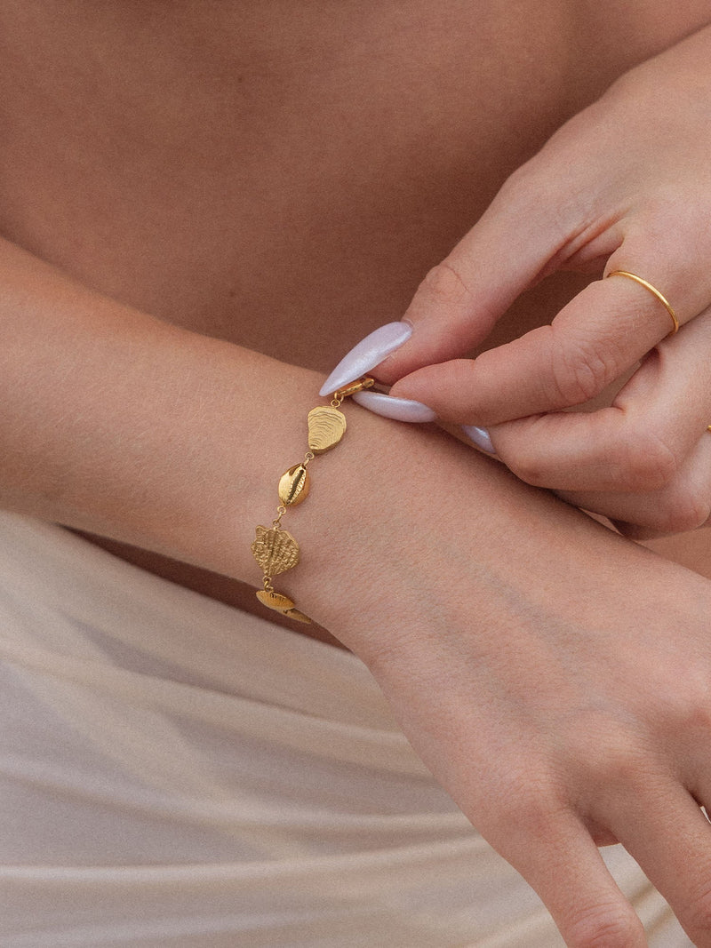 Ocean Whisper Armband