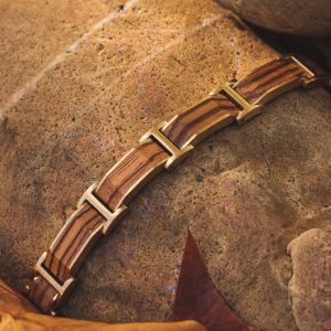 Acapella (Zebrano/Gold)