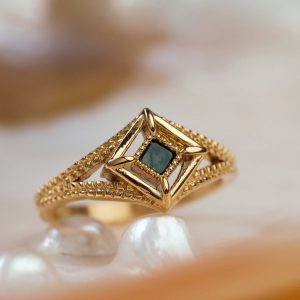 Awakening Ring (Marmor/Gold)